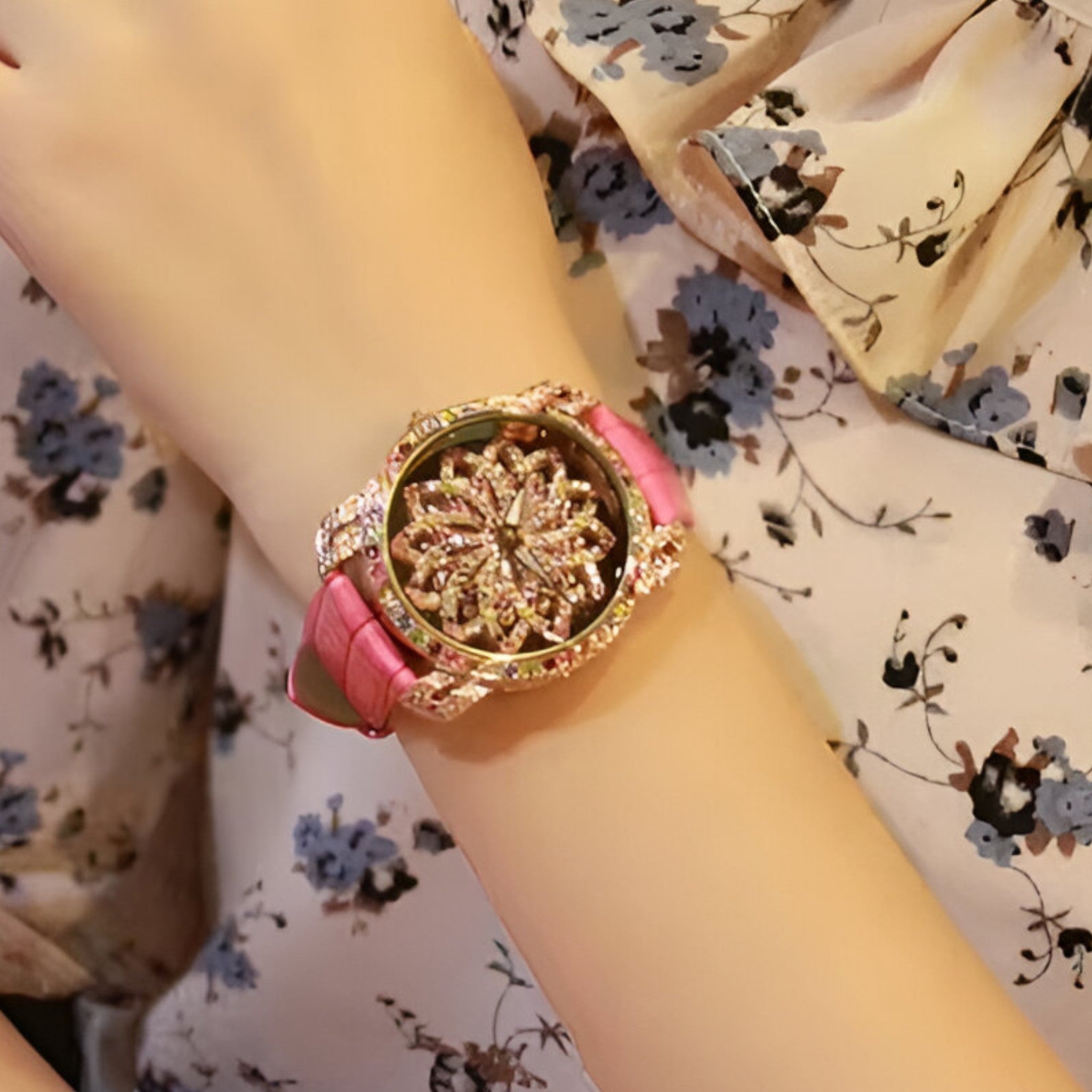 Yolanda | Candy Crystal Quartz dameshorloge met leren band