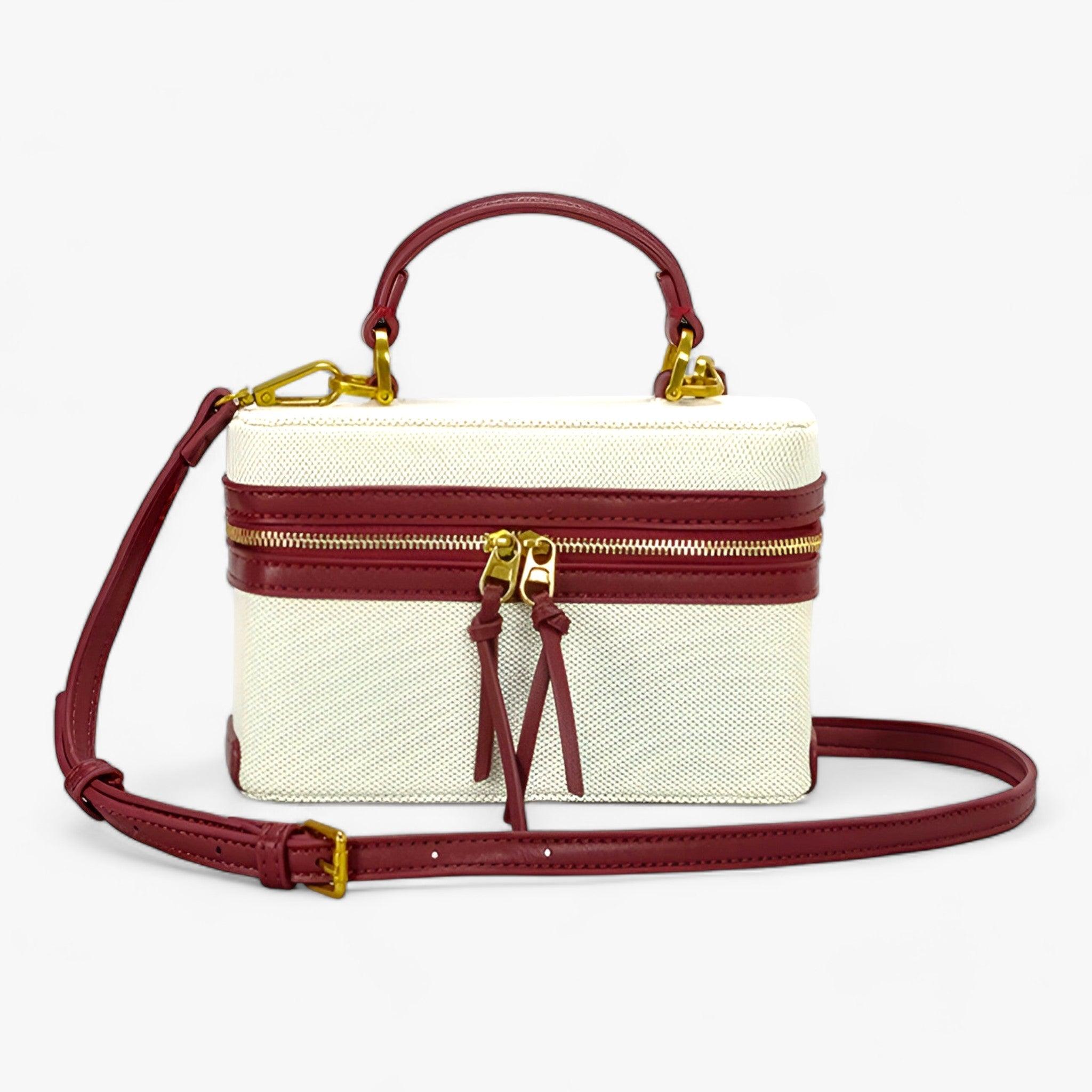 VERA | Handtas met Boxy Design - Klein maar Ruim voor Al Je Benodigdheden Wijnrood VERA | Handtas met Boxy Design - Klein maar Ruim voor Al Je Benodigdheden - Werqino